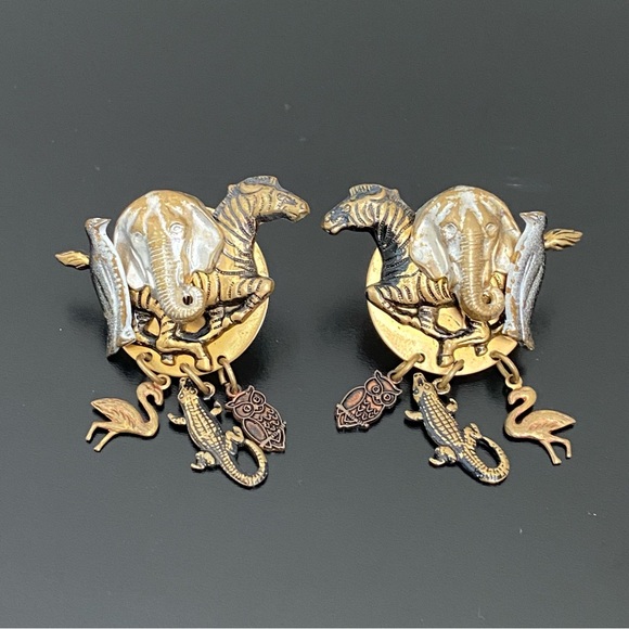 Unique Vintage Handmade Gold-tone Noah’s Ark Theme Animals Post Earrings 17g - Picture 2 of 14